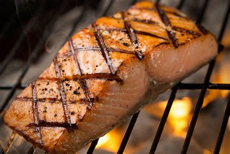 how long to grill salmon with skin on gas grill